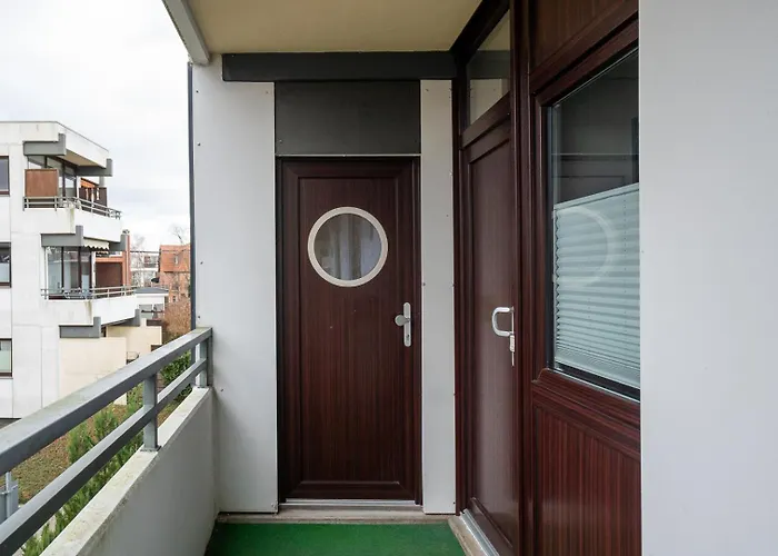 Apartment Cls City-wohnung Im Zentrum Von Mit Balkon Und Parkplatz, Alles In 5 Minuten Erreichbar Restaurants, Bäckerei Junge, Strand, Frisör, Massage, Ideale Anbindung Schön Klinik Neustadt Grömitz